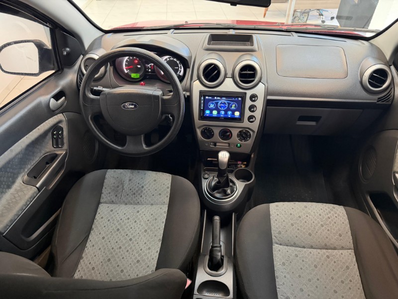 FORD FIESTA 1.6 ROCAM SE 8V 2014/2014 LUCAS AUTOMÓVEIS BOM RETIRO DO SUL / Carros no Vale