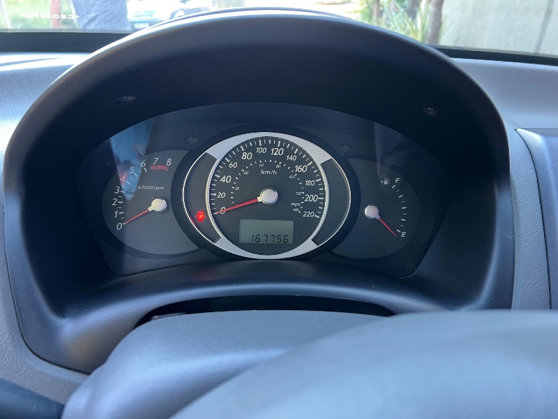 HYUNDAI TUCSON 2010/2010 ELY AUTOMÓVEIS LAJEADO / Carros no Vale