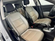 CHEVROLET TRACKER LTZ 1.8 AT 2015/2015 LUCAS AUTOMÓVEIS BOM RETIRO DO SUL / Carros no Vale