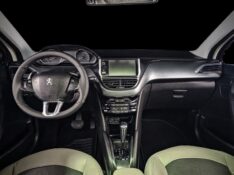 PEUGEOT 208 1.6 16V GRIFFE 2014/2015 DUARTE VEÍCULOS PORTO ALEGRE / Carros no Vale