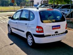 RENAULT SCENIC 1.6 2005/2005 CRUZEIRO MULTIMARCAS CRUZEIRO DO SUL / Carros no Vale