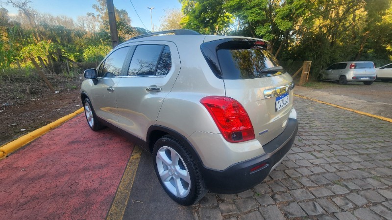 CHEVROLET TRACKER 1.8 LTZ AT 2015/2015 FERNANDO AUTOMÓVEIS | REVENDA DE CARROS ARROIO DO MEIO ARROIO DO MEIO / Carros no Vale