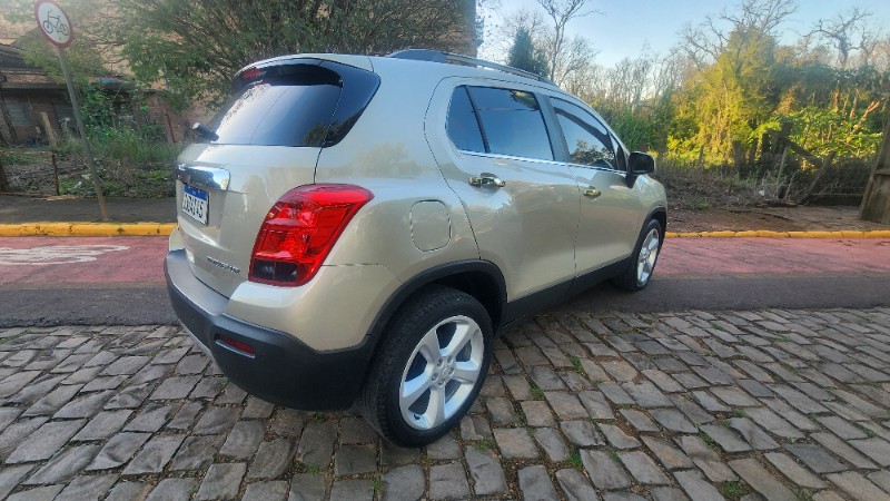 CHEVROLET TRACKER 1.8 LTZ AT 2015/2015 FERNANDO AUTOMÓVEIS | REVENDA DE CARROS ARROIO DO MEIO ARROIO DO MEIO / Carros no Vale