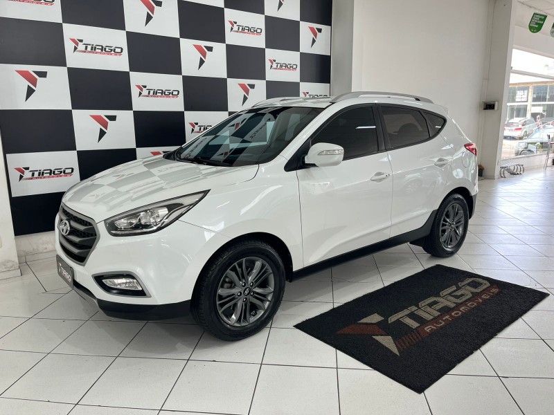 HYUNDAI IX35 2.0 2020/2020 TIAGO AUTOMÓVEIS VENÂNCIO AIRES / Carros no Vale
