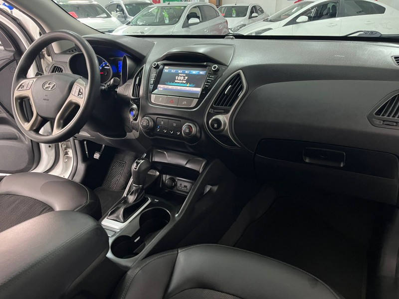 HYUNDAI IX35 2.0 2020/2020 TIAGO AUTOMÓVEIS VENÂNCIO AIRES / Carros no Vale