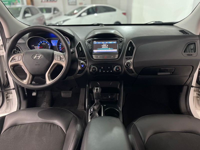 HYUNDAI IX35 2.0 2020/2020 TIAGO AUTOMÓVEIS VENÂNCIO AIRES / Carros no Vale