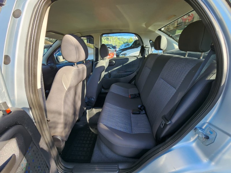 CHEVROLET CORSA SEDAN MAXX 1.4 8V 4P 2009/2010 TS VEÍCULOS ANTA GORDA / Carros no Vale