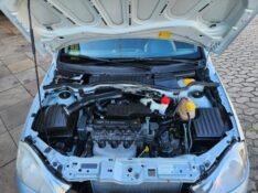 CHEVROLET CORSA SEDAN MAXX 1.4 8V 4P 2009/2010 TS VEÍCULOS ANTA GORDA / Carros no Vale