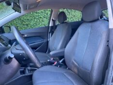 HYUNDAI HB20 COMF 1.6 AUT. 2015/2015 ESTAÇÃO DO CARRO ESTRELA / Carros no Vale