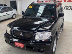 MITSUBISHI PAJERO TR4 2.0 4X4 16V 131CV GASOLINA 4P AUTOMÁTICO 2004/2004 LAVENDA VEÍCULOS ARROIO DO MEIO / Carros no Vale