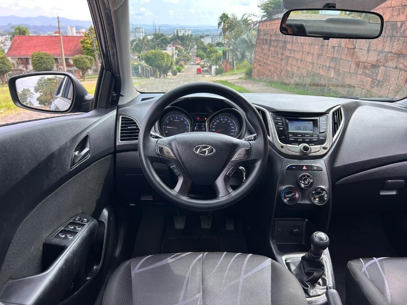 HYUNDAI HB20S PREMIUM 1.6 FLEX 16V AUT. 4P 2014/2014 LS MULTIMARCAS VENÂNCIO AIRES / Carros no Vale