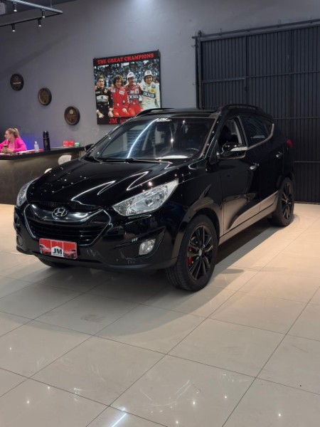 HYUNDAI IX35 2.0 16V 2010/2011 JM AUTOMÓVEIS VENÂNCIO AIRES / Carros no Vale