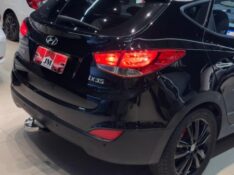 HYUNDAI IX35 2.0 16V 2010/2011 JM AUTOMÓVEIS VENÂNCIO AIRES / Carros no Vale