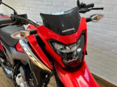 HONDA MOTOS NXR 160 BROS /2025 RT 811 VEÍCULOS ARROIO DO MEIO / Carros no Vale