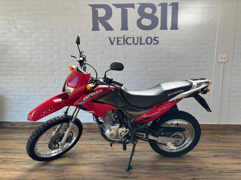 HONDA MOTOS NXR150 BROS ESD /2012 RT 811 VEÍCULOS ARROIO DO MEIO / Carros no Vale HONDA MOTOS NXR150 BROS ESD /2012 RT 811 VEÍCULOS ARROIO DO MEIO / Carros no Vale