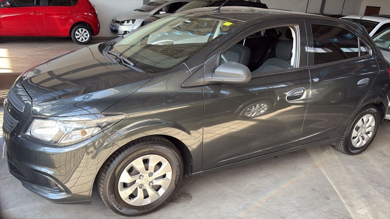 CHEVROLET ONIX HATCH JOY 1.0 8V FLEX 5P MEC. 2019/2019 RICARDINHO AUTOMÓVEIS MONTENEGRO / Carros no Vale CHEVROLET ONIX HATCH JOY 1.0 8V FLEX 5P MEC. 2019/2019 RICARDINHO AUTOMÓVEIS MONTENEGRO / Carros no Vale