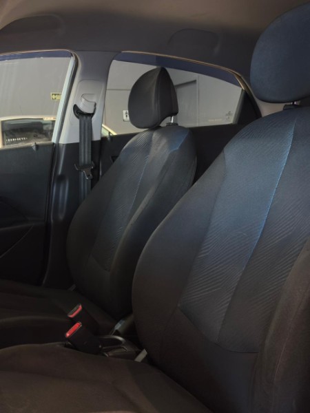 HYUNDAI HB20 1.6 CONFORT 2014/2015 JM AUTOMÓVEIS VENÂNCIO AIRES / Carros no Vale