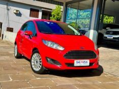 FORD FIESTA TITANIUM 1.6 2015/2016 SÉTIMA VEÍCULOS GUAPORÉ / Carros no Vale