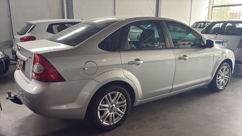 FORD FOCUS 2.0 2012/2013 RICARDINHO AUTOMÓVEIS MONTENEGRO / Carros no Vale FORD FOCUS 2.0 2012/2013 RICARDINHO AUTOMÓVEIS MONTENEGRO / Carros no Vale