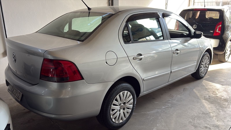 VOLKSWAGEN VOYAGE 1.0 2011/2011 RICARDINHO AUTOMÓVEIS MONTENEGRO / Carros no Vale VOLKSWAGEN VOYAGE 1.0 2011/2011 RICARDINHO AUTOMÓVEIS MONTENEGRO / Carros no Vale