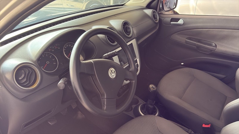 VOLKSWAGEN VOYAGE 1.0 2011/2011 RICARDINHO AUTOMÓVEIS MONTENEGRO / Carros no Vale VOLKSWAGEN VOYAGE 1.0 2011/2011 RICARDINHO AUTOMÓVEIS MONTENEGRO / Carros no Vale