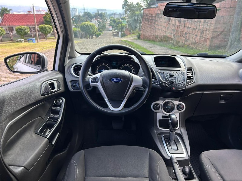 FORD FIESTA SEL 1.6 16V FLEX AUT 5P 2017/2017 LS MULTIMARCAS VENÂNCIO AIRES / Carros no Vale