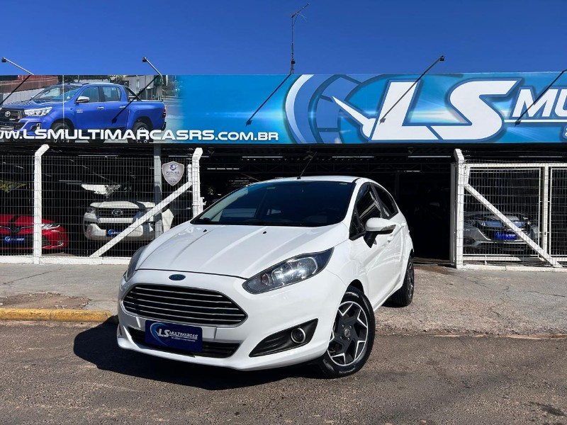 FORD FIESTA SEL 1.6 16V FLEX AUT 5P 2017/2017 LS MULTIMARCAS VENÂNCIO AIRES / Carros no Vale