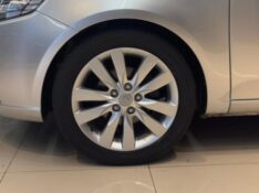 KIA CERATO 1.6 SX3 2011/2011 JM AUTOMÓVEIS VENÂNCIO AIRES / Carros no Vale