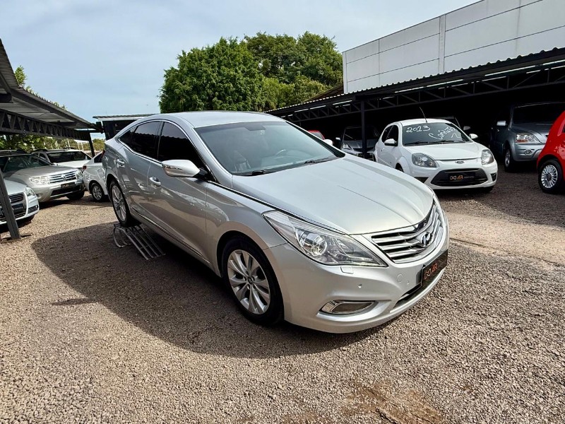 HYUNDAI AZERA 3.0 V6 /2014 AR MULTIMARCAS VENÂNCIO AIRES / Carros no Vale
