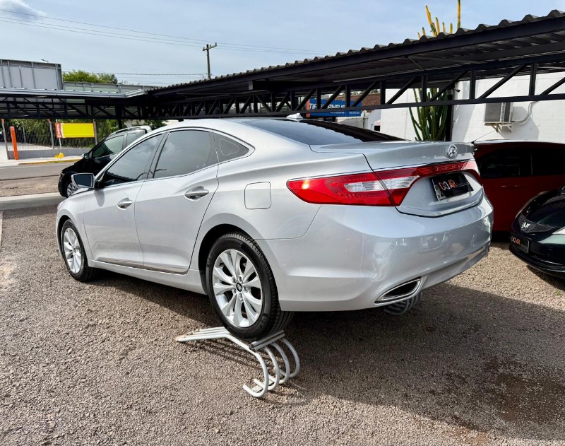 HYUNDAI AZERA 3.0 V6 /2014 AR MULTIMARCAS VENÂNCIO AIRES / Carros no Vale