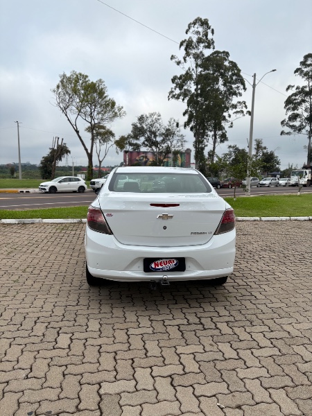 CHEVROLET PRISMA SED. LT 1.0 8V FLEXPOWER 4P 2016/2016 NEURI VEÍCULOS LAJEADO / Carros no Vale