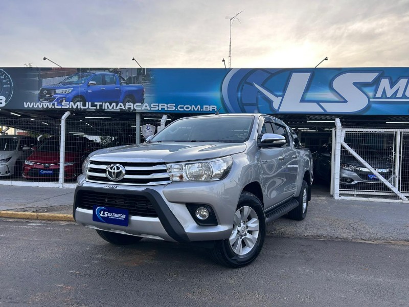 TOYOTA HILUX CD SRV 4X4 2.8 TDI DIESEL AUT. 2016/2016 LS MULTIMARCAS VENÂNCIO AIRES / Carros no Vale