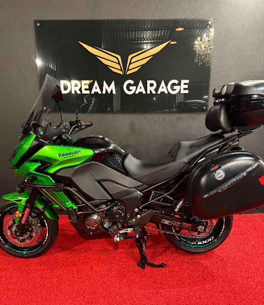 KAWASAKI VERSYS 1000 /2017 EXCLUSIVO VEÍCULOS SANTA CRUZ DO SUL / Carros no Vale