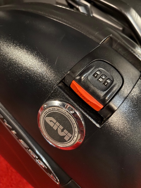 KAWASAKI VERSYS 1000 /2017 EXCLUSIVO VEÍCULOS SANTA CRUZ DO SUL / Carros no Vale