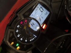 KAWASAKI ZX 6 R 636 /2020 EXCLUSIVO VEÍCULOS SANTA CRUZ DO SUL / Carros no Vale