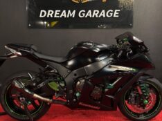 KAWASAKI ZX 10 R NINJA /2014 EXCLUSIVO VEÍCULOS SANTA CRUZ DO SUL / Carros no Vale