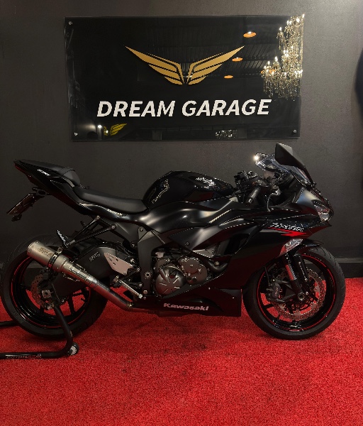 KAWASAKI ZX 6 R 636 /2020 EXCLUSIVO VEÍCULOS SANTA CRUZ DO SUL / Carros no Vale