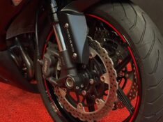 KAWASAKI ZX 6 R 636 /2020 EXCLUSIVO VEÍCULOS SANTA CRUZ DO SUL / Carros no Vale