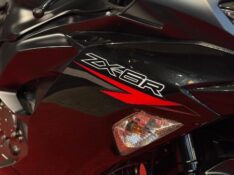 KAWASAKI ZX 6 R 636 /2020 EXCLUSIVO VEÍCULOS SANTA CRUZ DO SUL / Carros no Vale