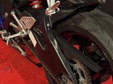 YAMAHA YZF-R6 /2007 EXCLUSIVO VEÍCULOS SANTA CRUZ DO SUL / Carros no Vale