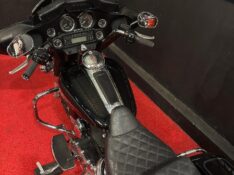 HARLEY DAVIDSON ELECTRA GLIDE ULTRA CLASSIC /2008 EXCLUSIVO VEÍCULOS SANTA CRUZ DO SUL / Carros no Vale