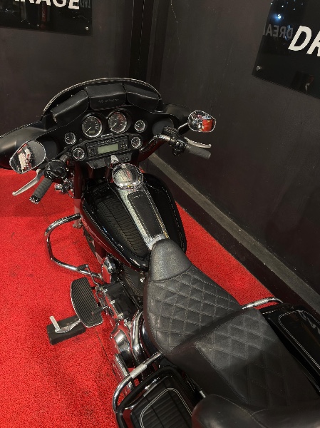 HARLEY DAVIDSON ELECTRA GLIDE ULTRA CLASSIC /2008 EXCLUSIVO VEÍCULOS SANTA CRUZ DO SUL / Carros no Vale