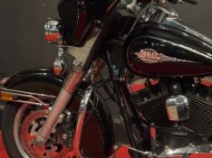 HARLEY DAVIDSON ELECTRA GLIDE ULTRA CLASSIC /2008 EXCLUSIVO VEÍCULOS SANTA CRUZ DO SUL / Carros no Vale