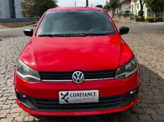 VOLKSWAGEN GOL TRACK 1.0 MI TOTAL FLEX 8V 4P 2013/2014 COMPLETO VEÍCULOS GUAPORÉ / Carros no Vale