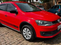 VOLKSWAGEN GOL TRACK 1.0 MI TOTAL FLEX 8V 4P 2013/2014 COMPLETO VEÍCULOS GUAPORÉ / Carros no Vale