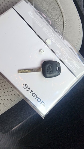 TOYOTA COROLLA 2.0 XEI 2015/2016 FERNANDO AUTOMÓVEIS | REVENDA DE CARROS ARROIO DO MEIO ARROIO DO MEIO / Carros no Vale