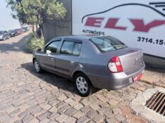 RENAULT CLIO 1.0 EXPRESSION SEDAN 16V 2006/2006 ELY AUTOMÓVEIS LAJEADO / Carros no Vale