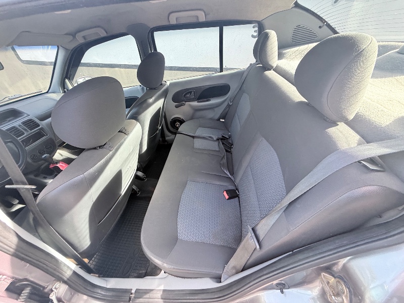 RENAULT CLIO 1.0 EXPRESSION SEDAN 16V 2006/2006 ELY AUTOMÓVEIS LAJEADO / Carros no Vale