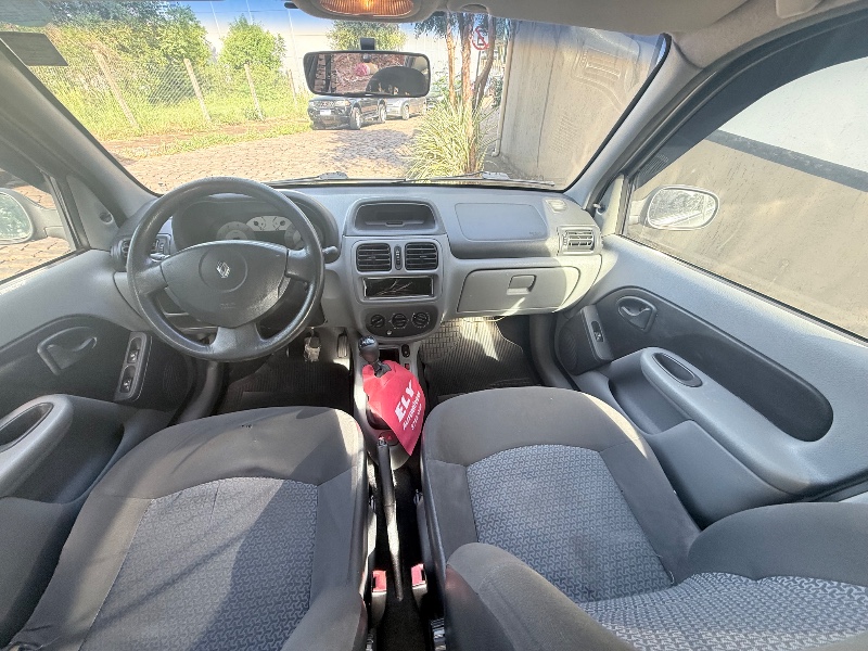 RENAULT CLIO 1.0 EXPRESSION SEDAN 16V 2006/2006 ELY AUTOMÓVEIS LAJEADO / Carros no Vale