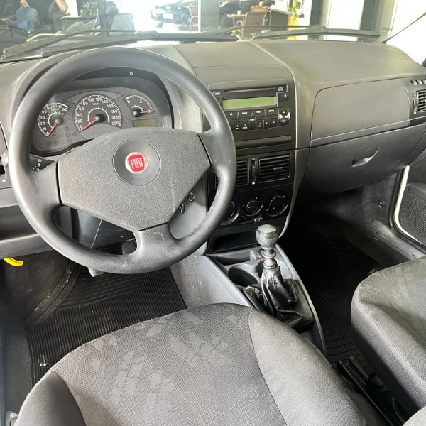 FIAT SIENA 1.0 EL 8V 2010/2010 JOÃO CARROS MULTIMARCAS GUAPORÉ / Carros no Vale